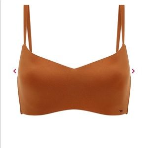 Love, Vera Soft Wireless T-Shirt Bra Butter Toffee NWT